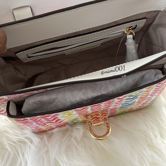 Michael Kors Manhattan Printed Satchel NWT - Picture 15 of 15